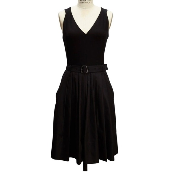 Akris Dresses & Skirts - Akris Black Silk Blend V-Neck Belted Pleated Bodysuit Dress Pockets US 6 $2,390